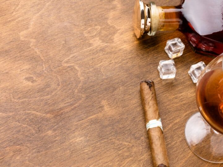 Zabezpieczono nielegalne papierosy i alkohol w Andrychowie