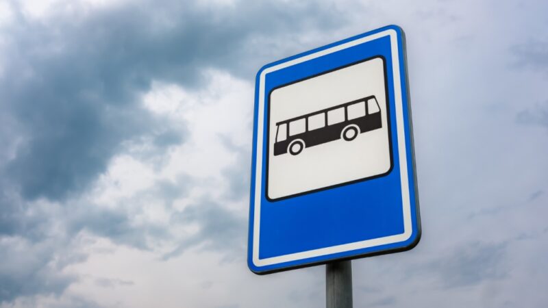 Pierwotne plany dotyczące uruchomienia linii autobusowej Kraków-Bielsko-Biała muszą ulec przesunięciu