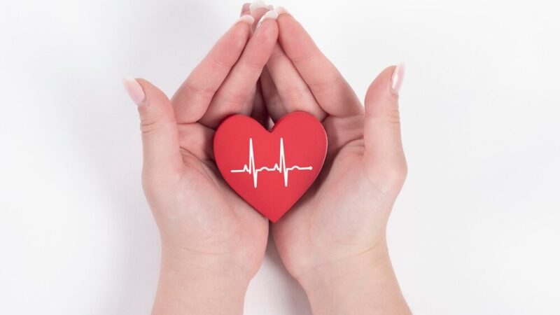 Bezpieczny Senior: Policja edukuje w Mucharzu podczas Dnia Seniora