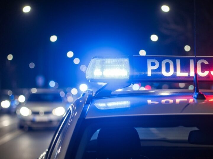 Pijany złodziej za kierownicą skradzionego auta zatrzymany dzięki obywatelskiej postawie