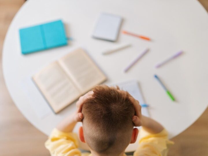 Edukacja o bezpieczeństwie: Policjantka w przedszkolu w Izdebniku