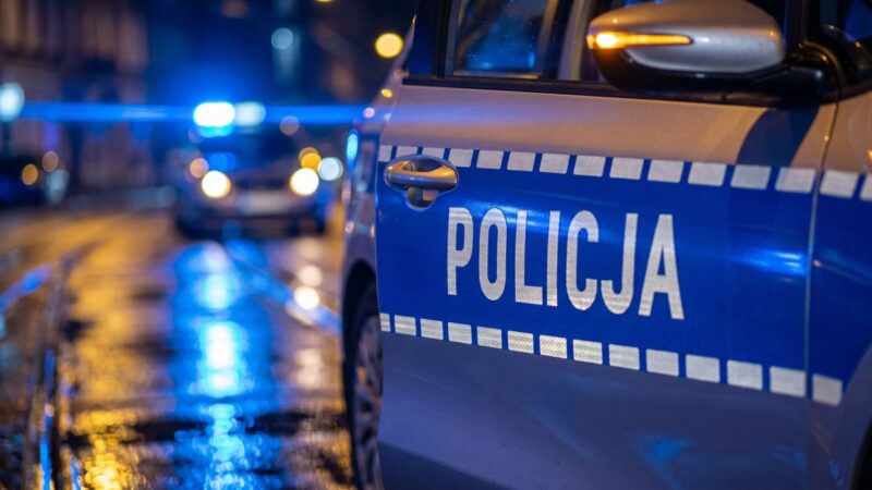 Andrychowska policja zatrzymała dwóch mężczyzn za uszkodzenie mienia