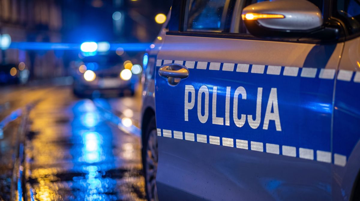 Andrychowska policja zatrzymała dwóch mężczyzn za uszkodzenie mienia